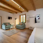 Le Vie Del Borgo | 3 Dimore Indipendenti A Prázdninový dům *