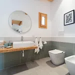 Le Vie Del Borgo | 3 Dimore Indipendenti A * Civita