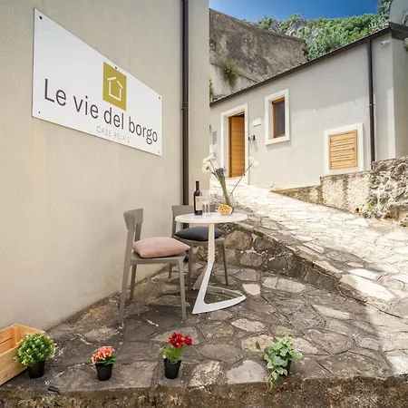 Le Vie Del Borgo | 3 Dimore Indipendenti A * 奇维塔