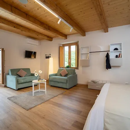 Le Vie Del Borgo Ferienhaus *