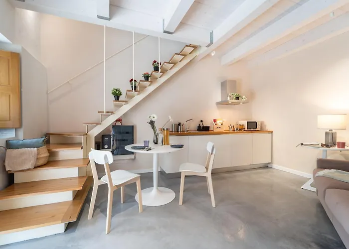 Le Vie Del Borgo | 3 Dimore Indipendenti A *