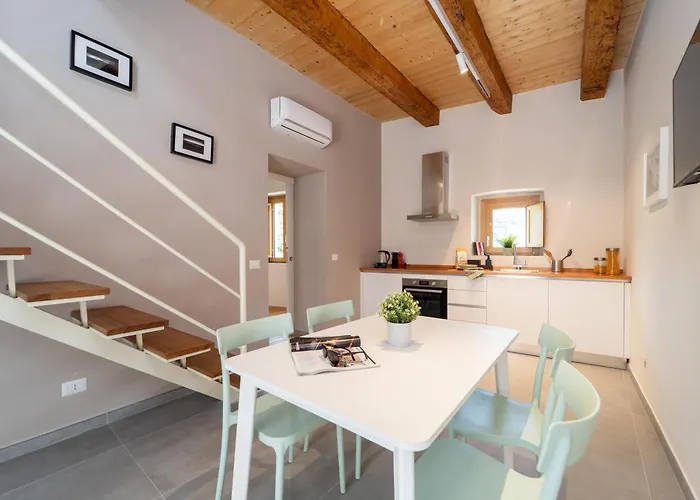 Le Vie Del Borgo | 3 Dimore Indipendenti A