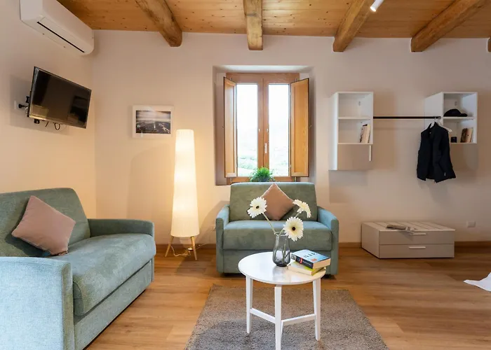 Le Vie Del Borgo | 3 Dimore Indipendenti A Civita
