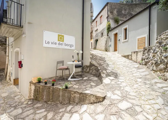 Le Vie Del Borgo | 3 Dimore Indipendenti A بيت للعطل شيفيتا